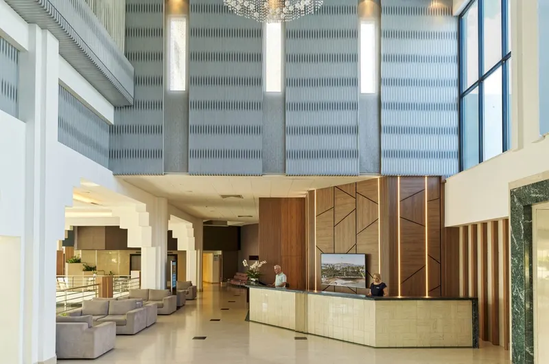 St. George Hotel Spa & Golf Resort - BC