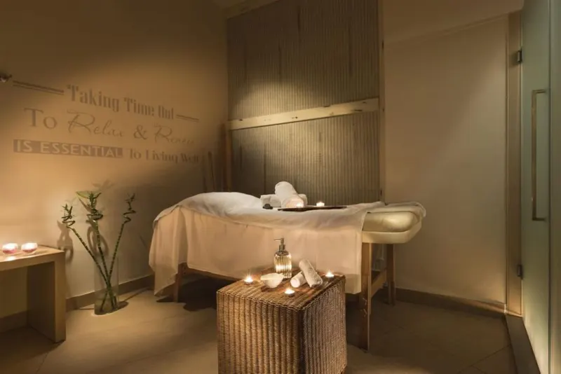 The Island Hotel (Adults Only 16+)