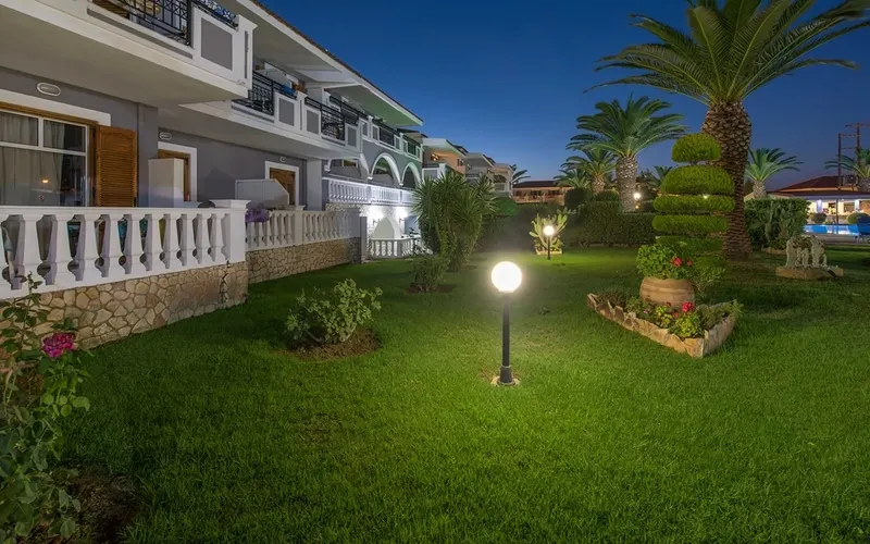 Golden Sun Hotel