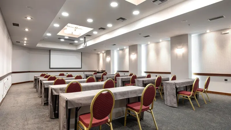 Akali Hotel