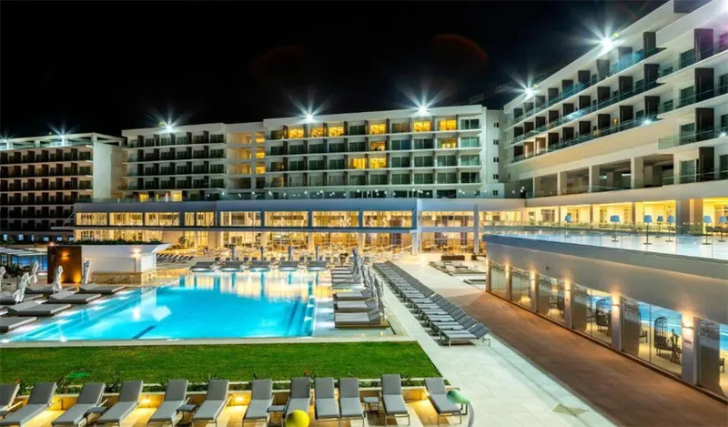 Chrysomare Beach Hotel & Resort