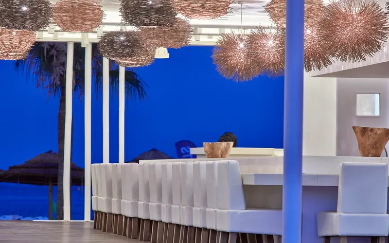 So White Club Resort