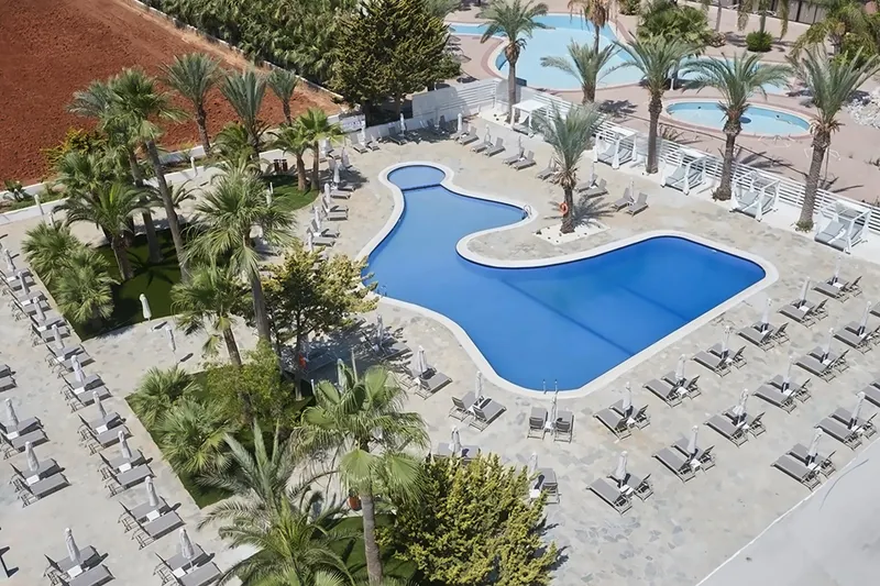 Bohemian Gardens Hotel