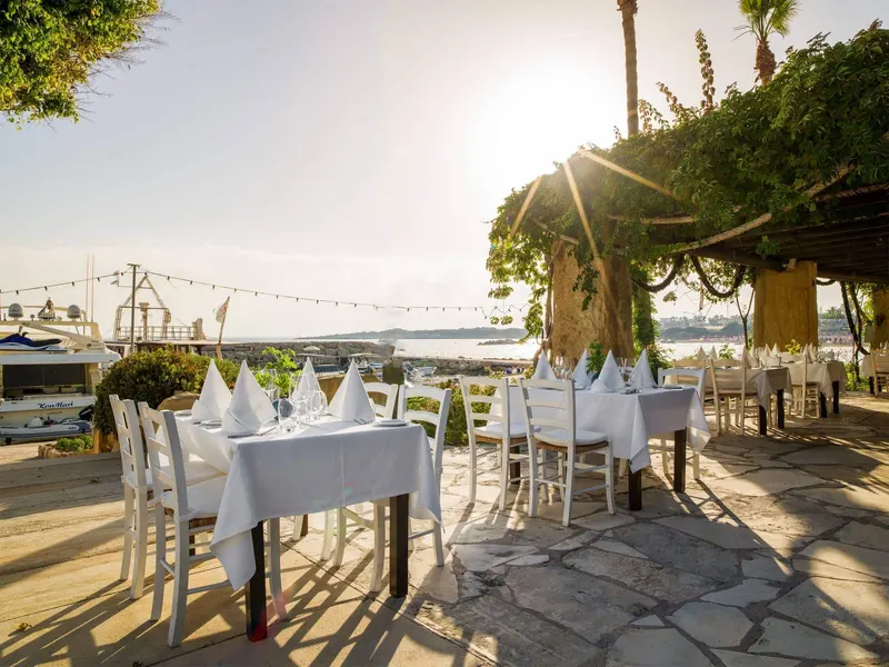 Coral Beach Hotel