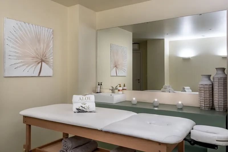 Aloe Boutique & Suites (Adults Only 16+)