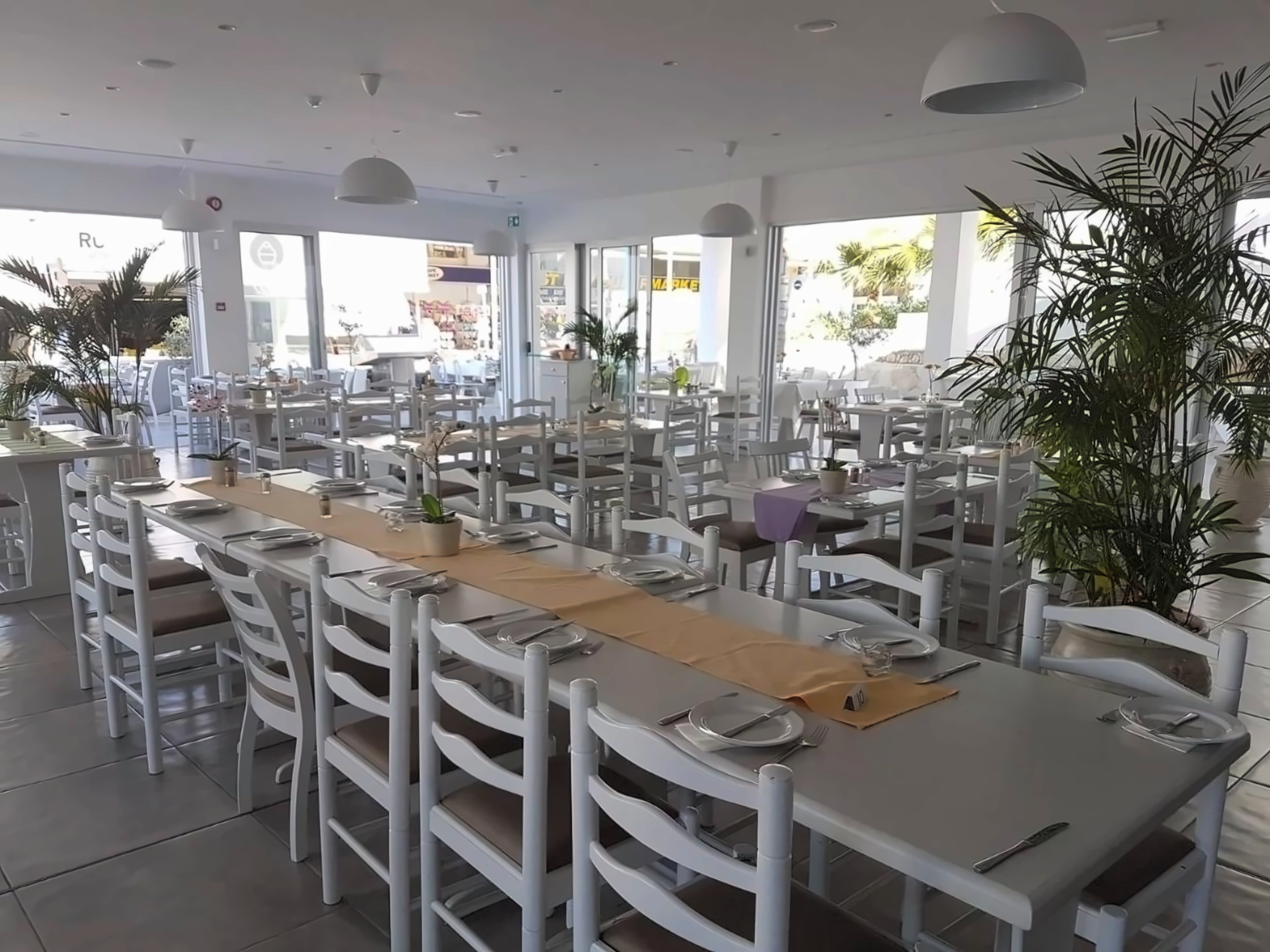 Melini Hotel Suites