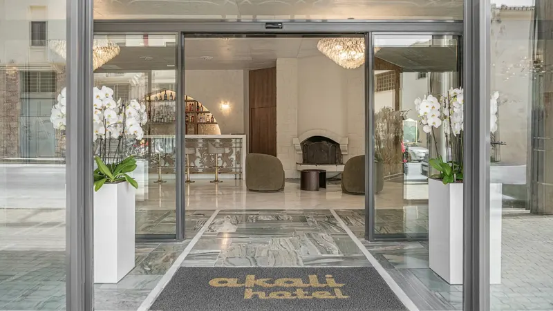Akali Hotel