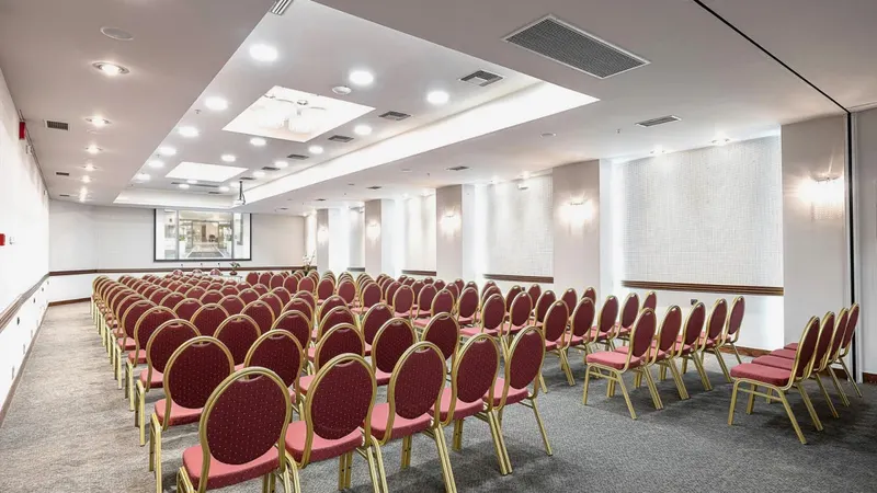 Akali Hotel