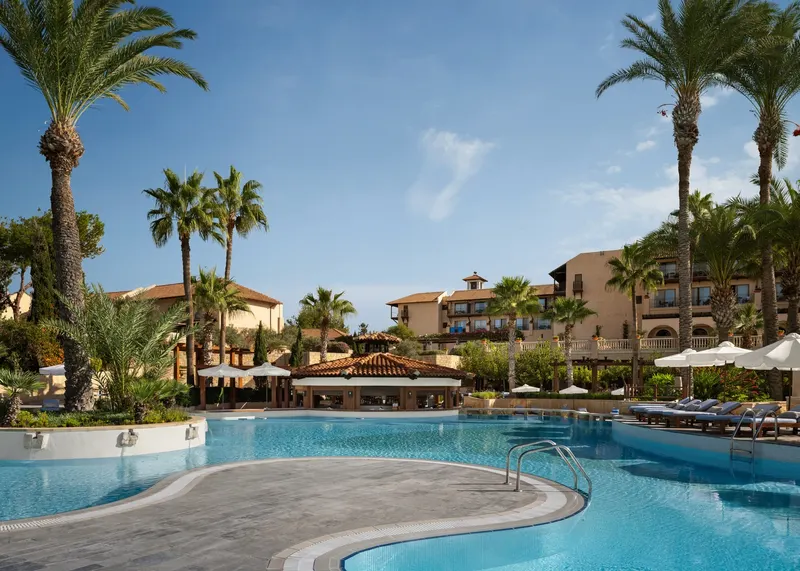 Elysium Hotel & Resort