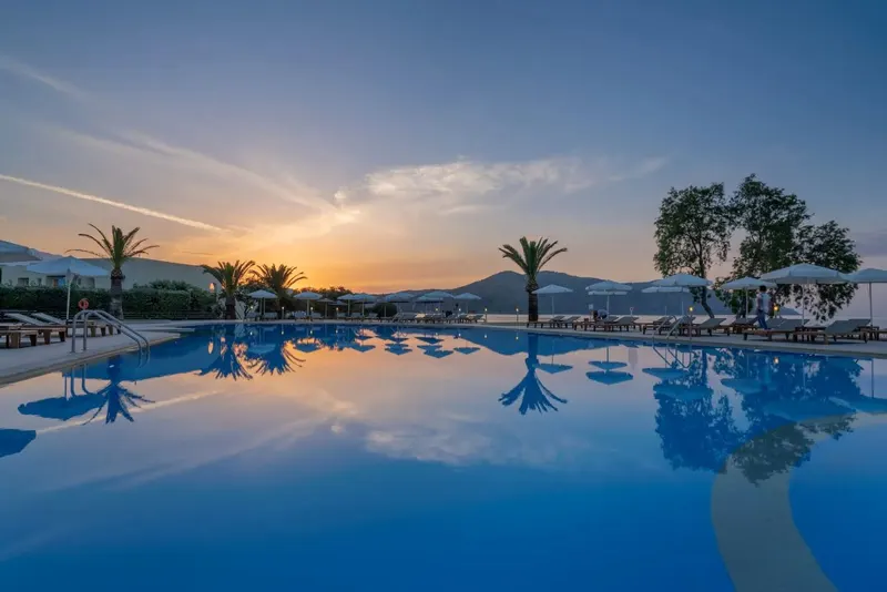 Pilot Beach Resort