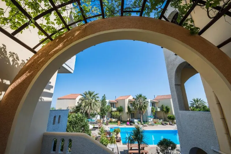 Nireas Hotel