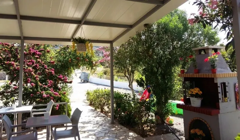 George Beach Studios & Villas