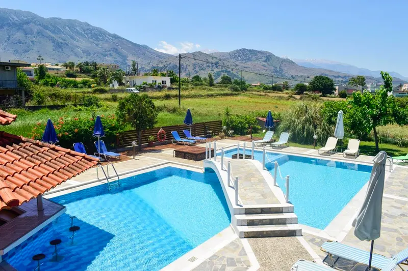 Dias Apartments