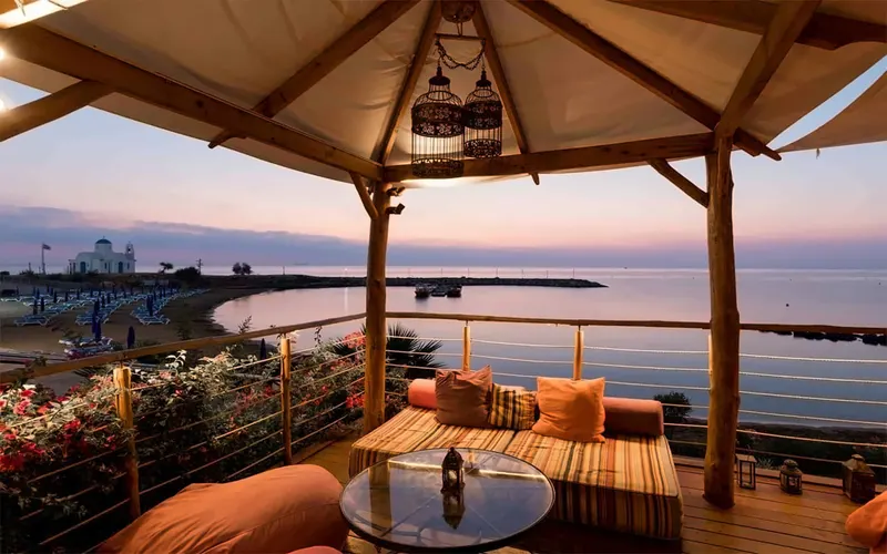Golden Coast Beach Hotel