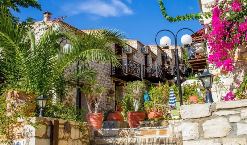 Stone Village Petrino Chorio