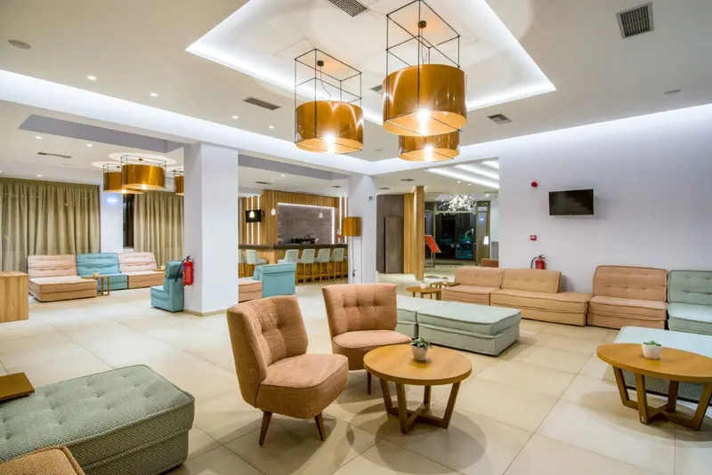 Kiani Beach Resort