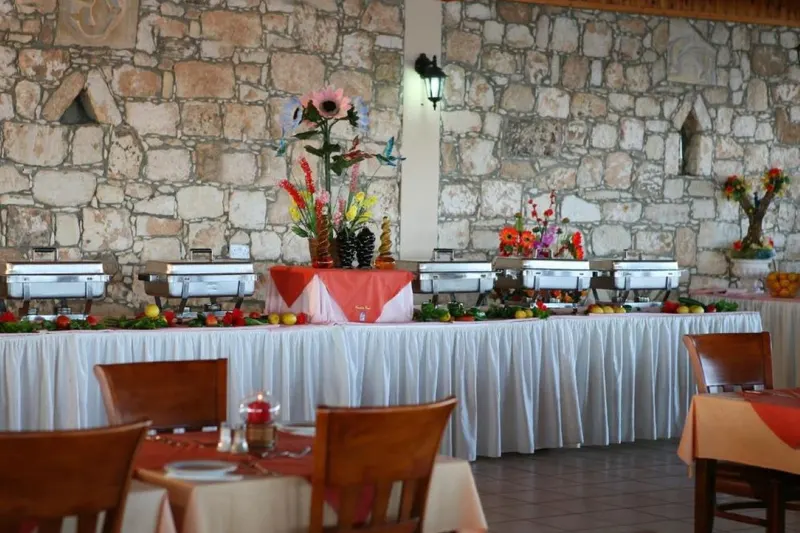 Corallia Beach Hotel Apts