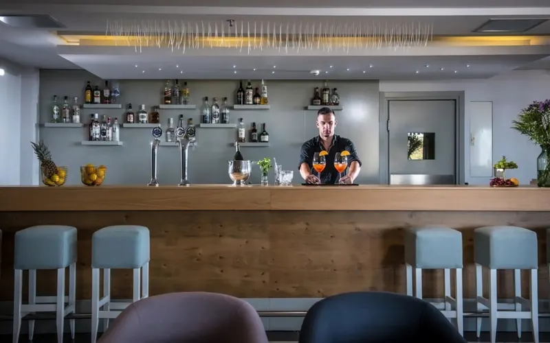 Mistral Mare Hotel