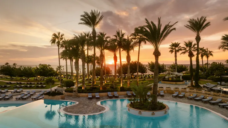 Elysium Hotel & Resort