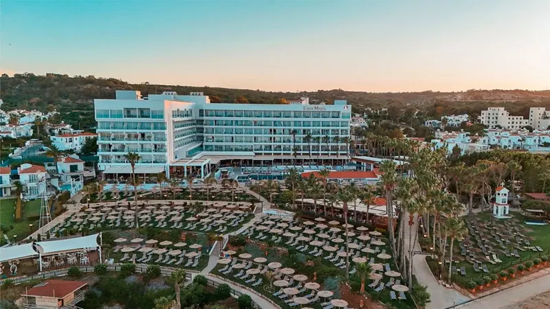 Cavo Maris Beach Hotel