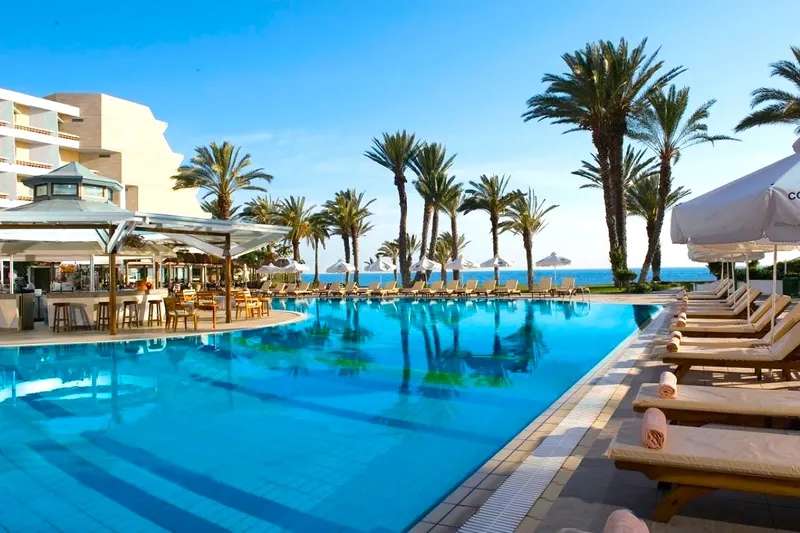 TUI Blue Pioneer Beach Hotel (adults only, 16+)