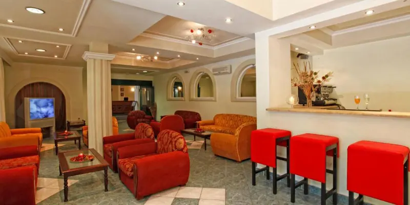 Galaxias & Eyan Hotel