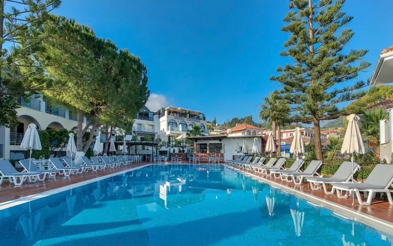 Contessa Hotel