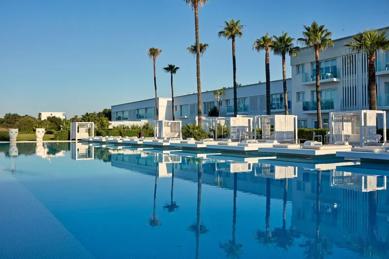 So Nice Club Resort