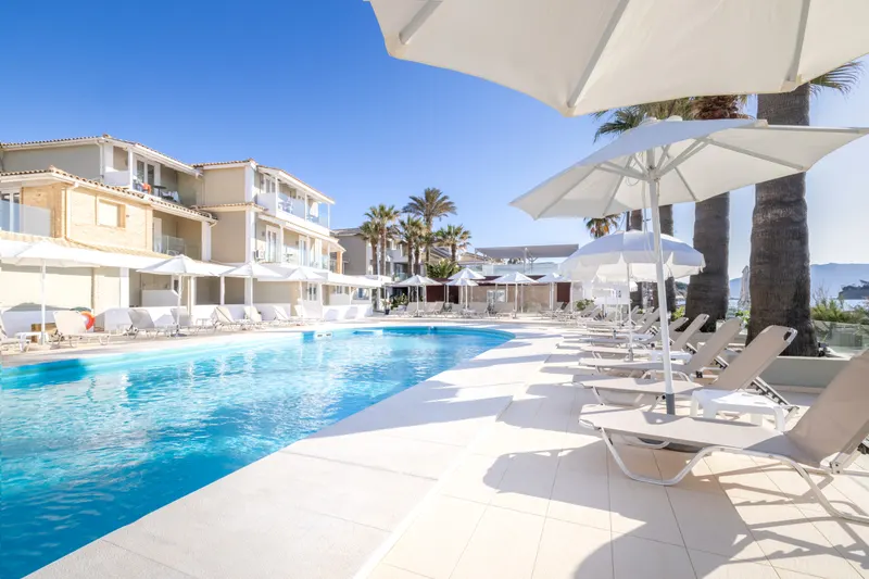 Cameo Beach Resort