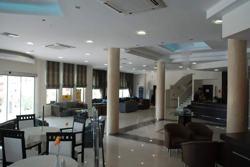 Letsos Hotel and Luxury Suites