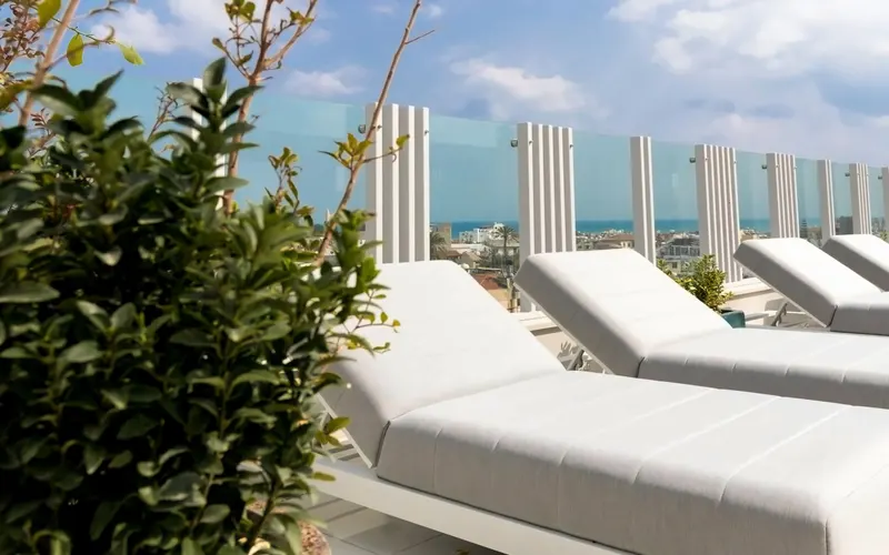 Hotel Indigo Larnaca (Adults Only 18+)