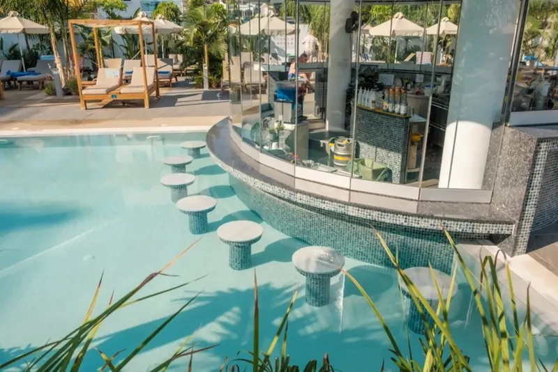 Kapetanios Bay Hotel