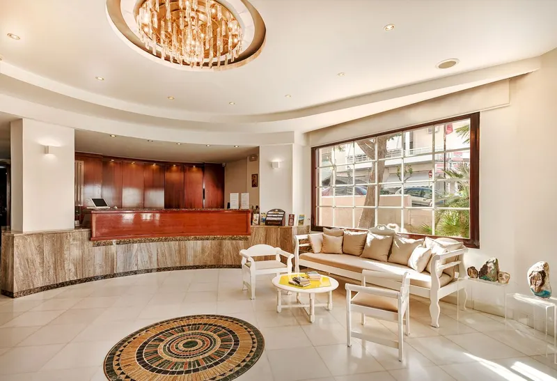 Elina Hotel Apartments