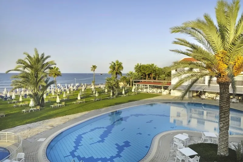 Akti Beach Hotel & Village Resort