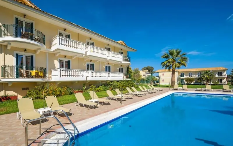 Ilios Hotel (Adults Only 15+)