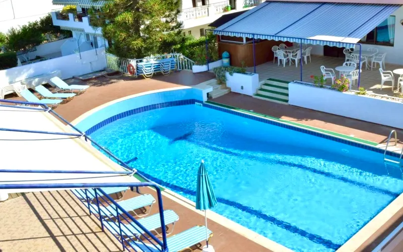Thisvi Hotel