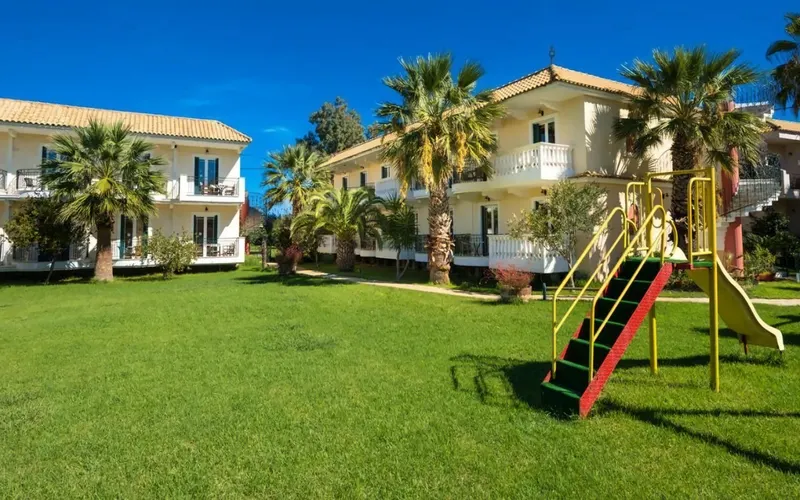 Ilios Hotel (Adults Only 15+)
