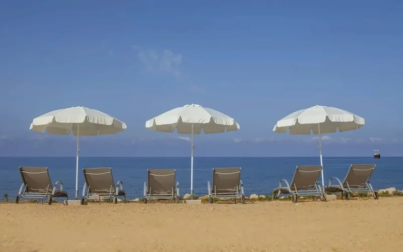 King Evelthon Beach Hotel