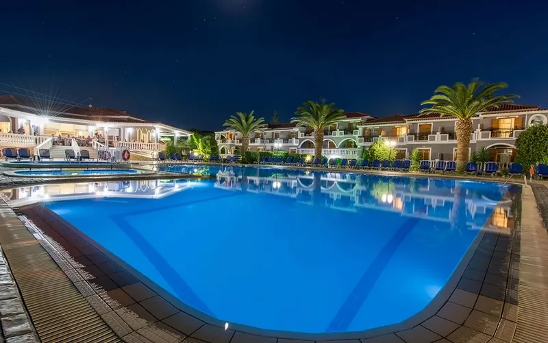 Golden Sun Hotel
