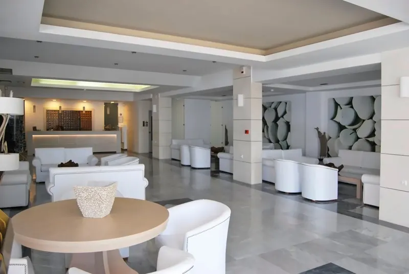 Semiramis Village Hotel