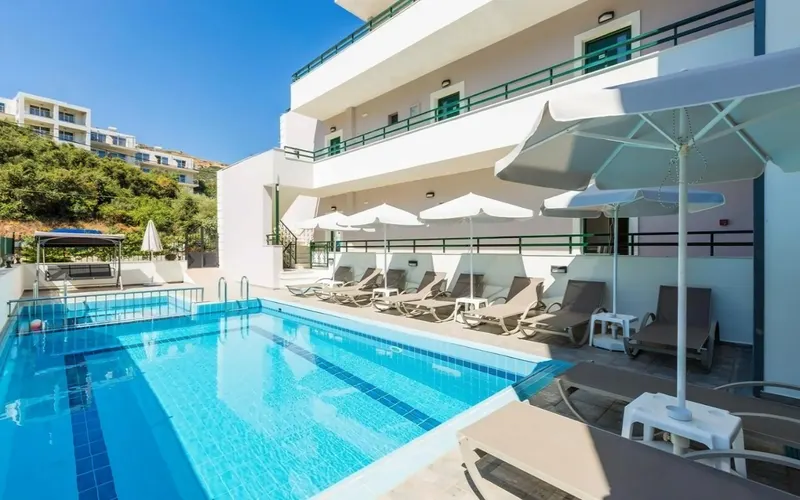 Manos Palace