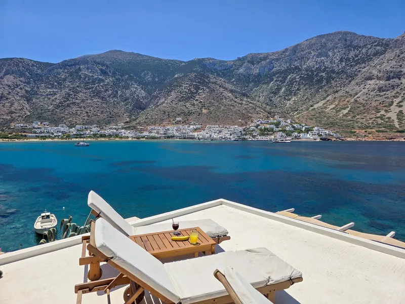 Aglaia Studios & Apartments