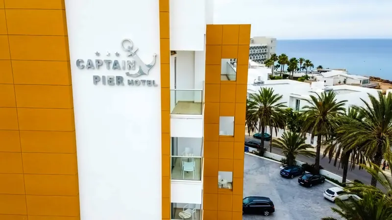 Captain Pier Hotel