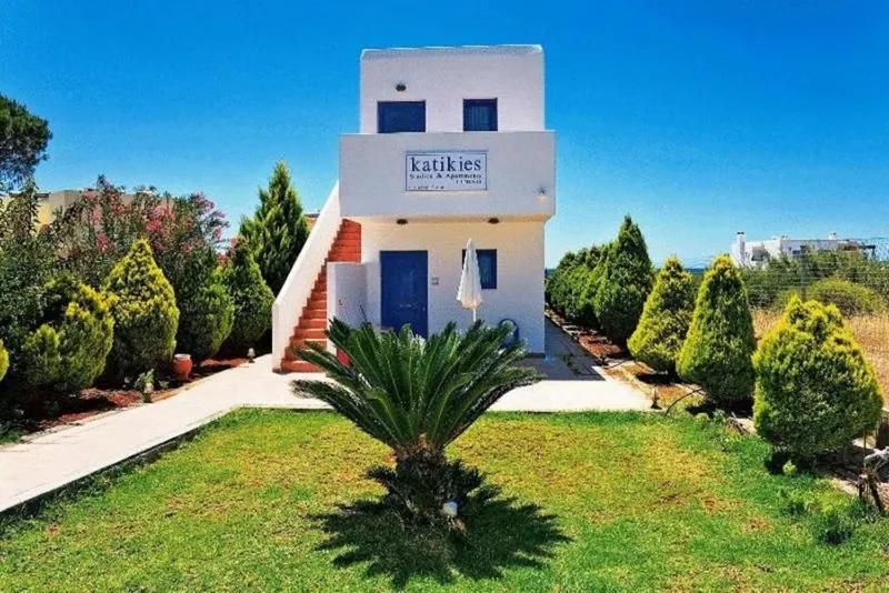 Katikies Studios & Apartments