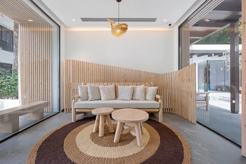 Almyra Hotel