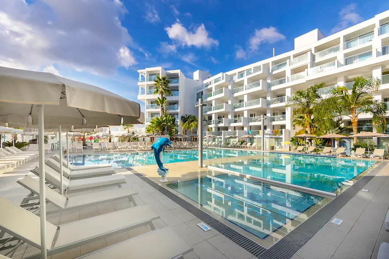 Limanaki Beach Hotel