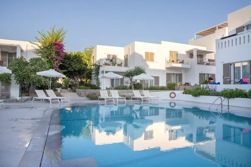 Maritimo Beach Hotel
