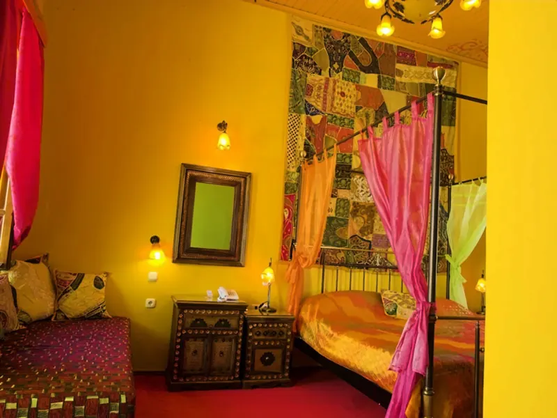 Nikos Takis Fashion Hotel