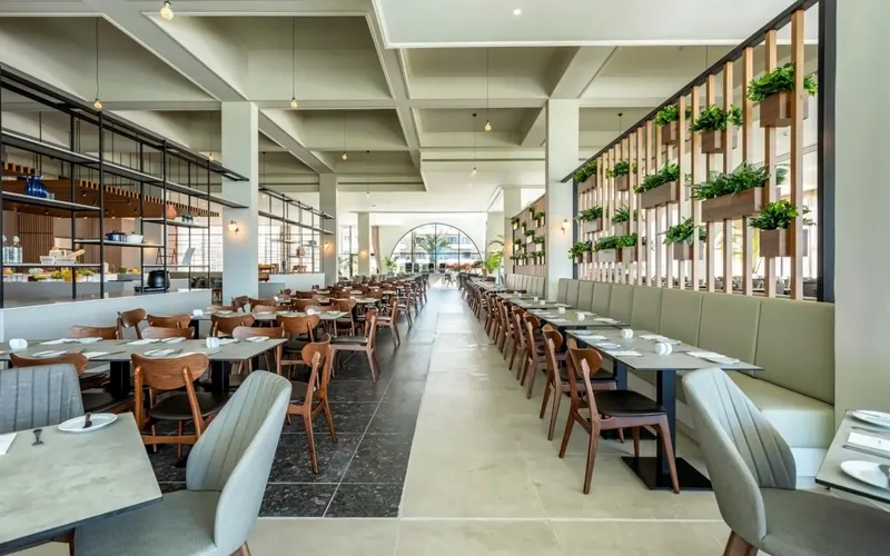 Louis Phaethon Beach Hotel