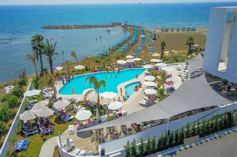 Lebay Beach Hotel